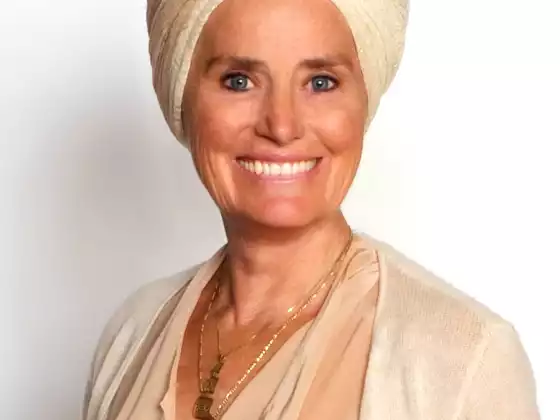 Gurutej Khalsa,
                            Spirituality, Health & Wellness, Love and Relationships, Yoga, Personal Development & Coaching, Personal Development & Coaching
                            Expert at Empower 2025 Szimpózium