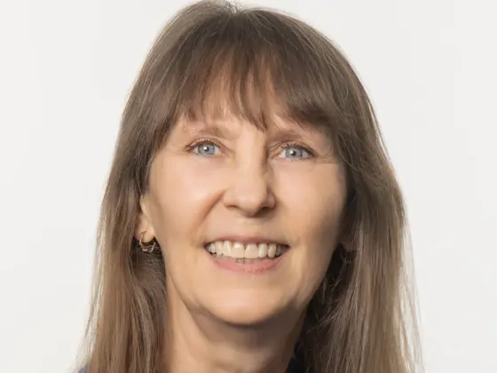 Leah Skurdal,
                            靈性, 靈性, 健康與保健, 健康與保健, 靈性, 靈性, 靈性, 健康與保健, 健康與保健, 個人發展與輔導, 個人發展與輔導, 健康與保健
                            Expert at 25 個生活工具：神奇之旅